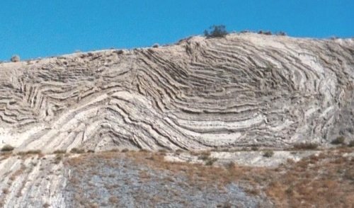 Palmdale rocks along San Andreas Fault  Myrna Martin