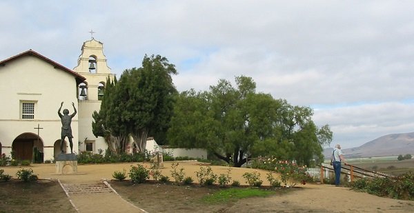 San Juan Bautista Mission on the San Andreas Fault line